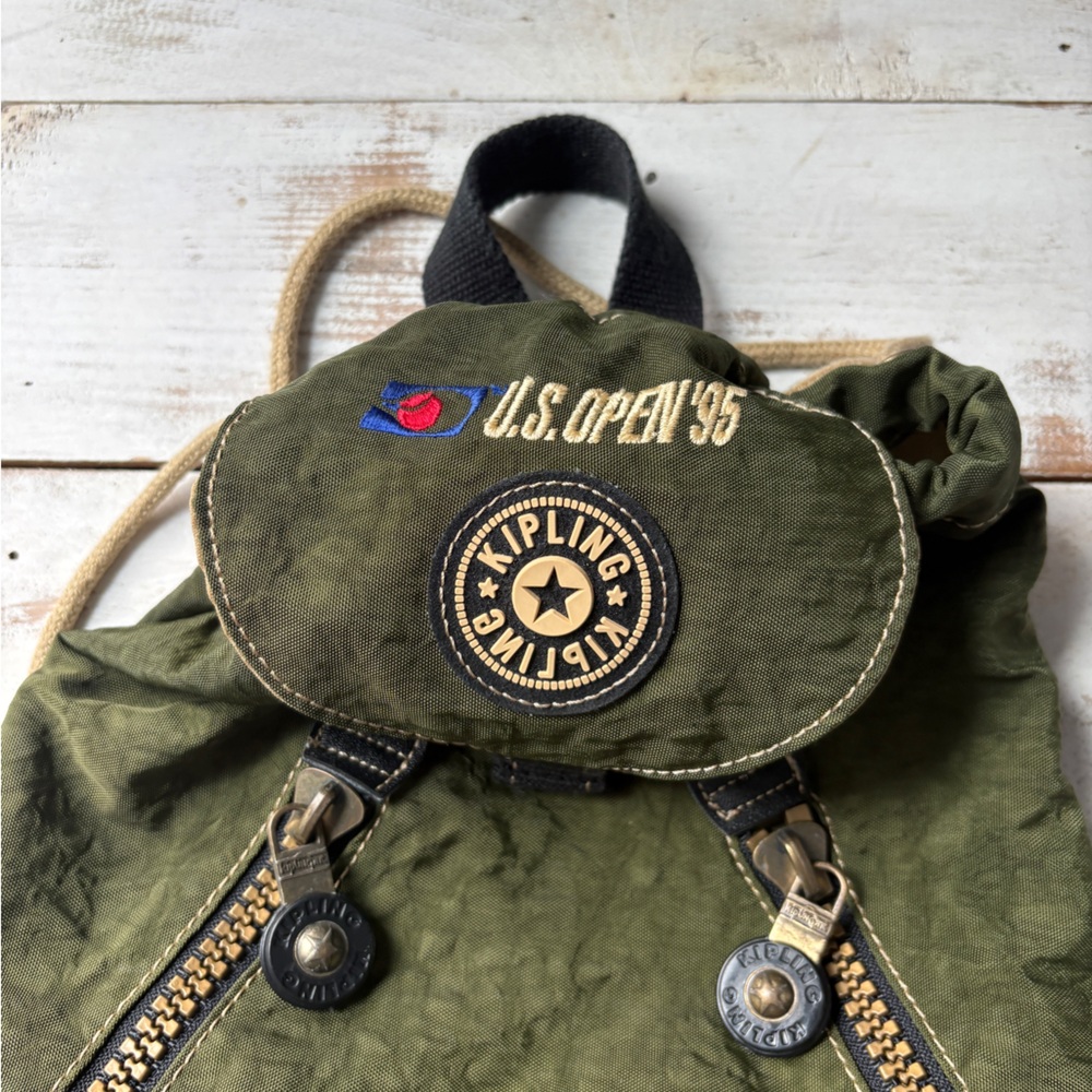KIPLING vintage drawstring mini backpack crinkle … - image 4